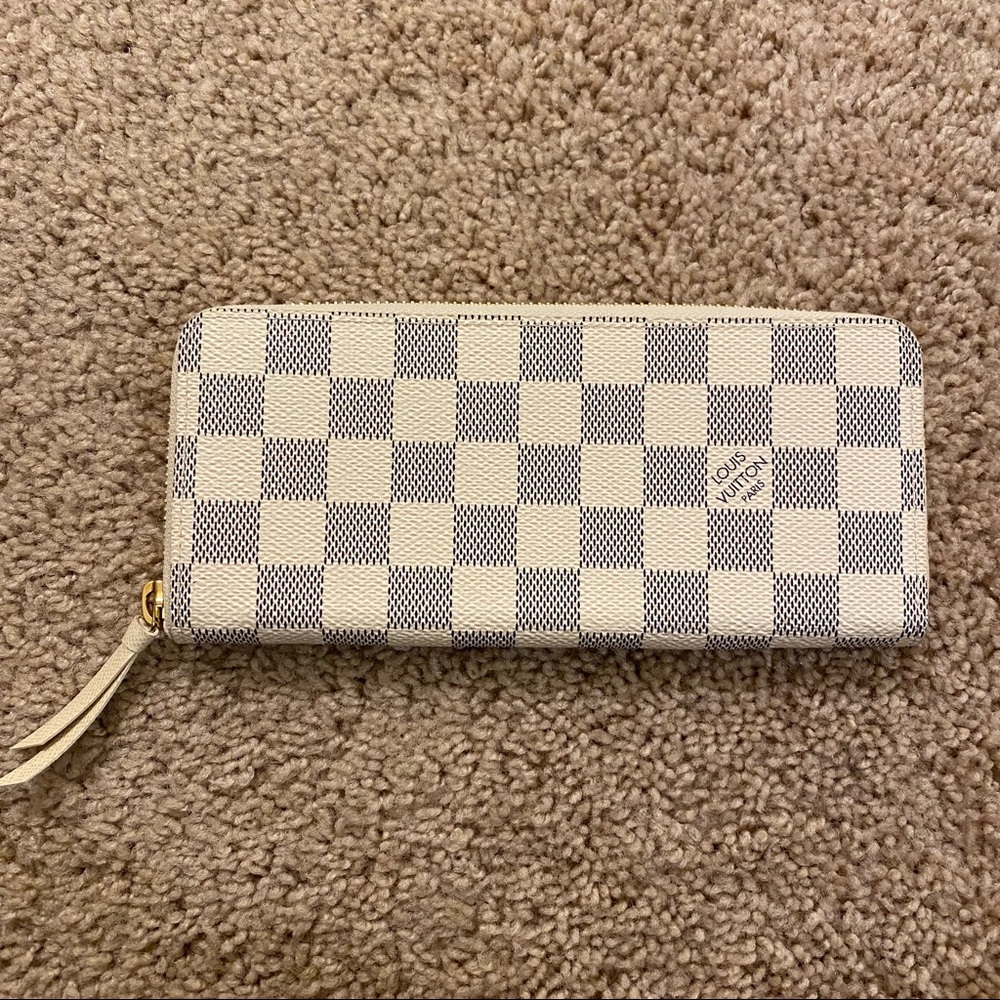 Louis Vuitton Zippy Wallet Damier Azur